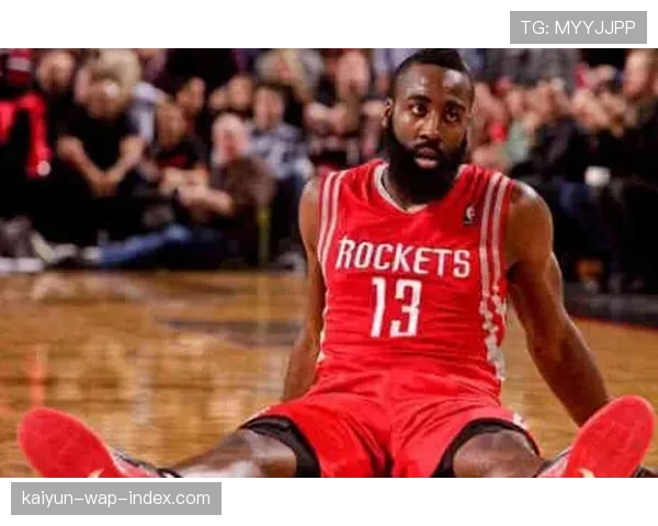 塞维利亚亚当斯锋线支点作用明显，但替补深度存在隐患